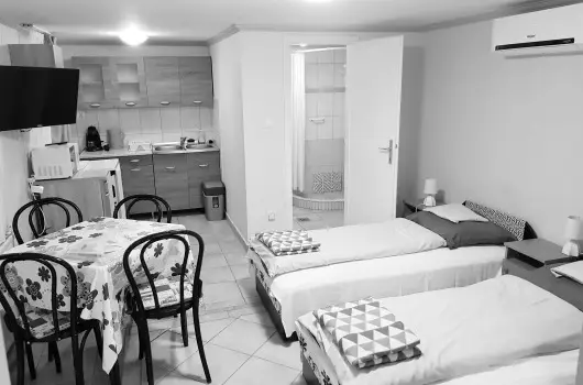 Mary Apartman - H�sv�t (min. 3 �j)