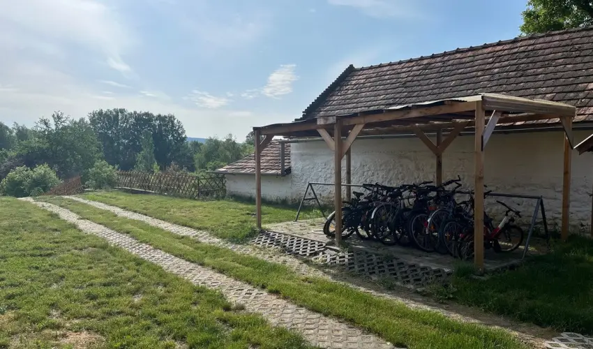 Montana Vendghz Balatonederics - Hsvt (min. 2 j)