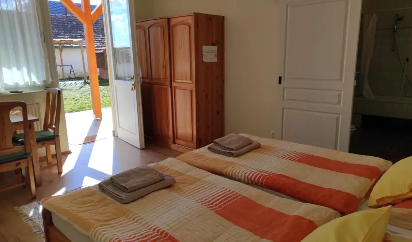 Montana Vendghz Balatonederics - Hsvt (min. 2 j)