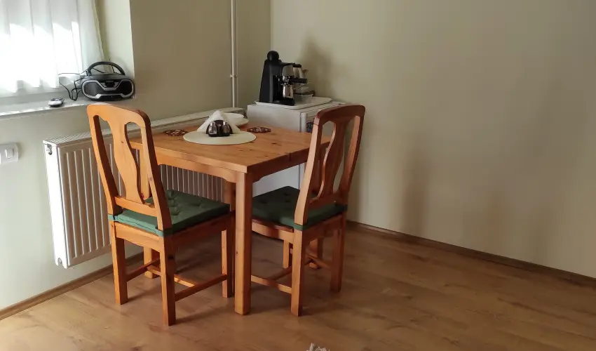 Montana Vendghz Balatonederics - Hsvt (min. 2 j)