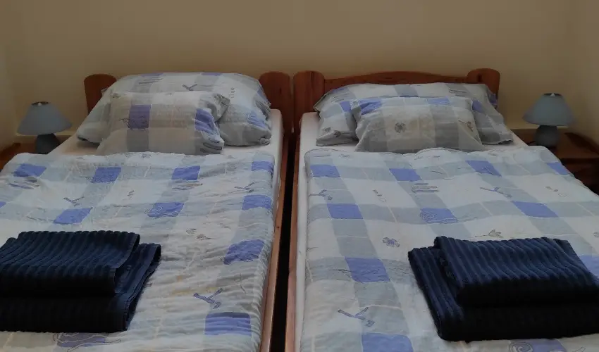 Montana Vendghz Balatonederics - Hsvt (min. 2 j)