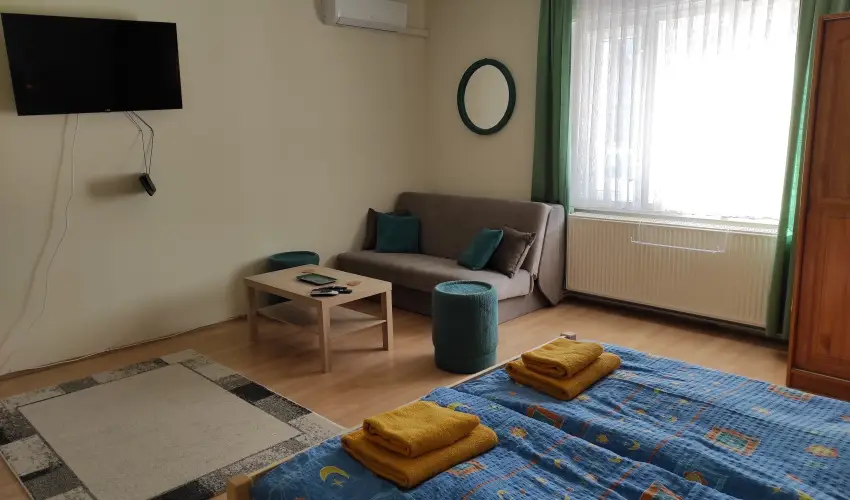 Montana Vendghz Balatonederics - Hsvt (min. 2 j)