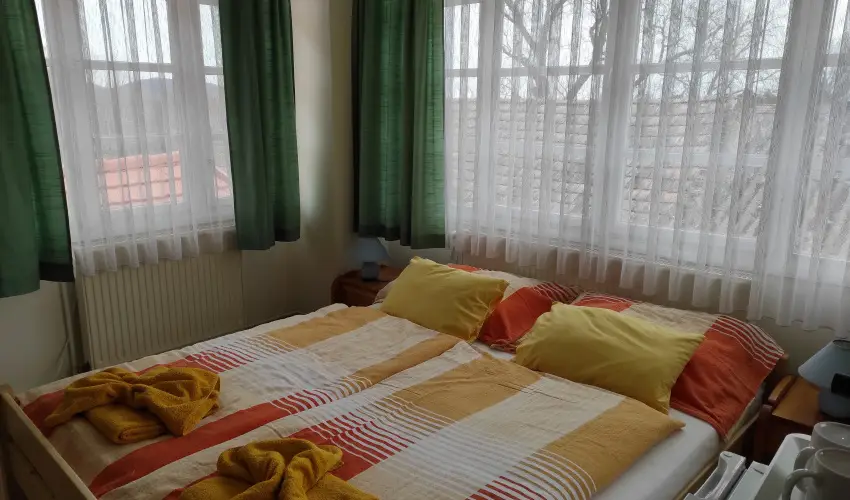 Montana Vendghz Balatonederics - Hsvt (min. 2 j)