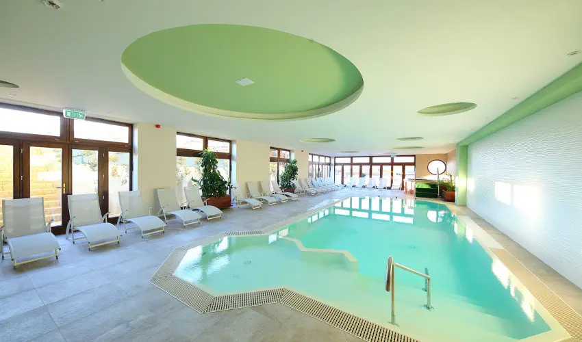 Ndas T Park Hotel Vasad - Hsvt (min. 3 j)