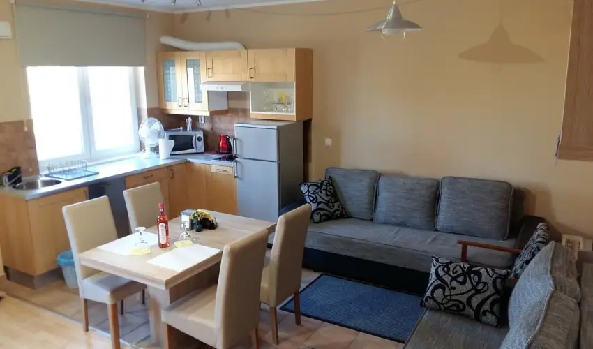 Napsugr Kenzy Lux Apartman Vendghzak Hajdszoboszl - Hsvt (min. 2 j)
