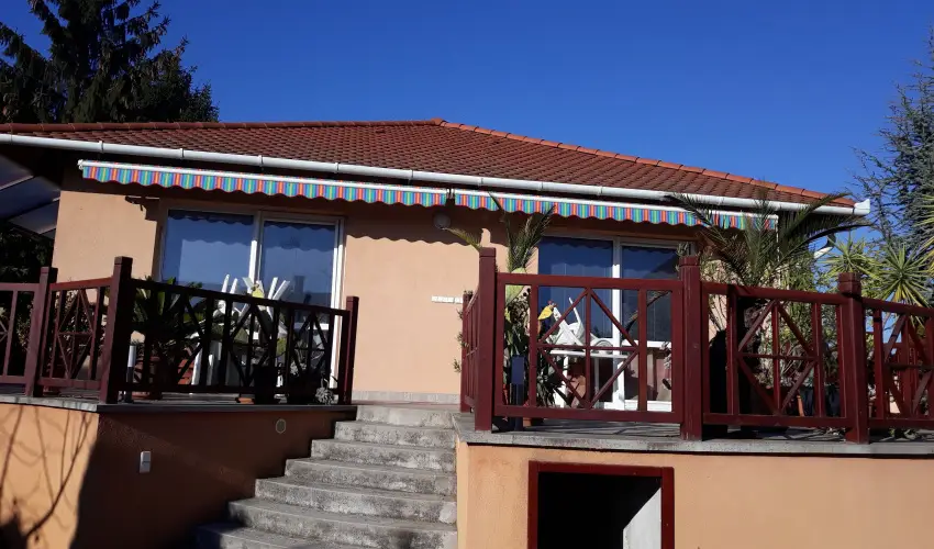 Napsugr Kenzy Lux Apartman Vendghzak Hajdszoboszl - Hsvt (min. 2 j)