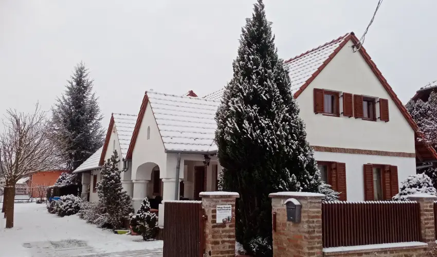 N�gy �vszak Apartmanh�z Zalakaros Zalakaros - H�sv�t