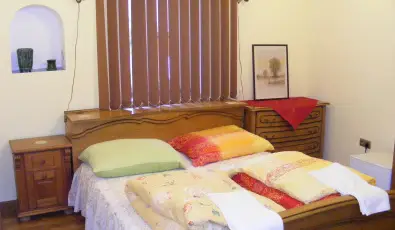 Ngy Glya Apartman Sarud