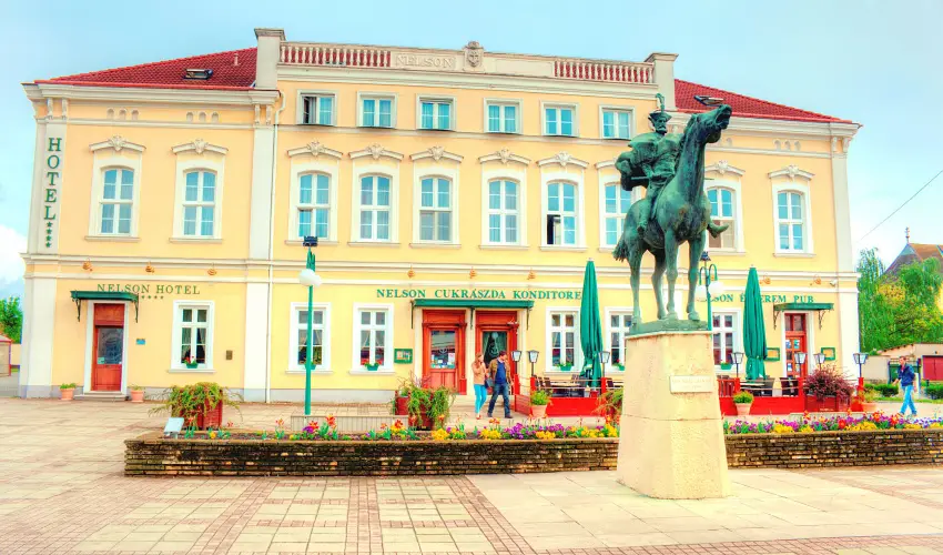 Nelson Hotel Hajd�szoboszl� - H�sv�t