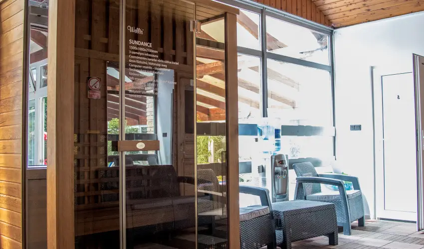 Nyerges Hotel Term�l Monor - H�sv�t 