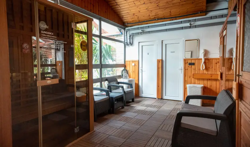 Nyerges Hotel Term�l Monor - H�sv�t 