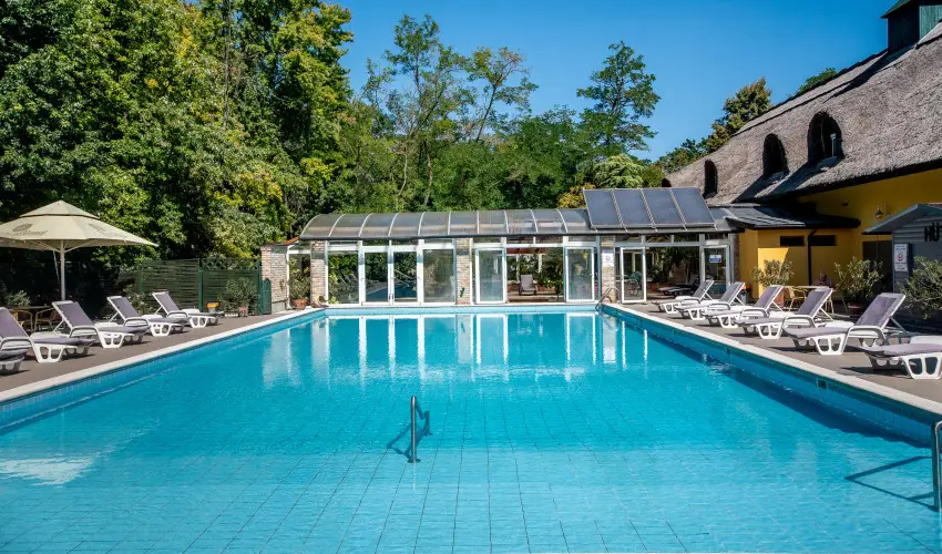 Nyerges Hotel Term�l Monor - H�sv�t 