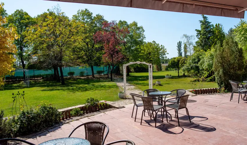 Nyerges Hotel Term�l Monor - H�sv�t 