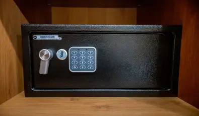 Nyerges Hotel Term�l Monor