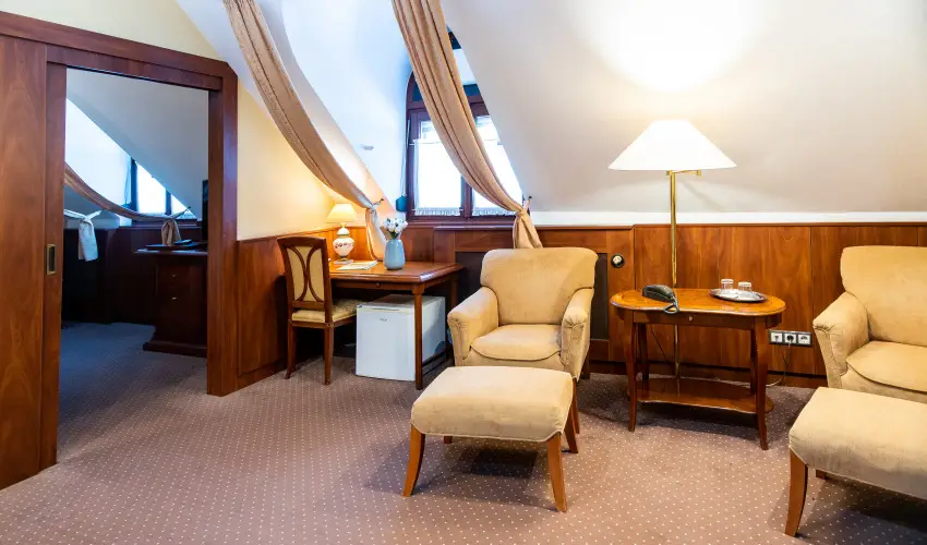 Nyerges Hotel Term�l Monor - H�sv�t 