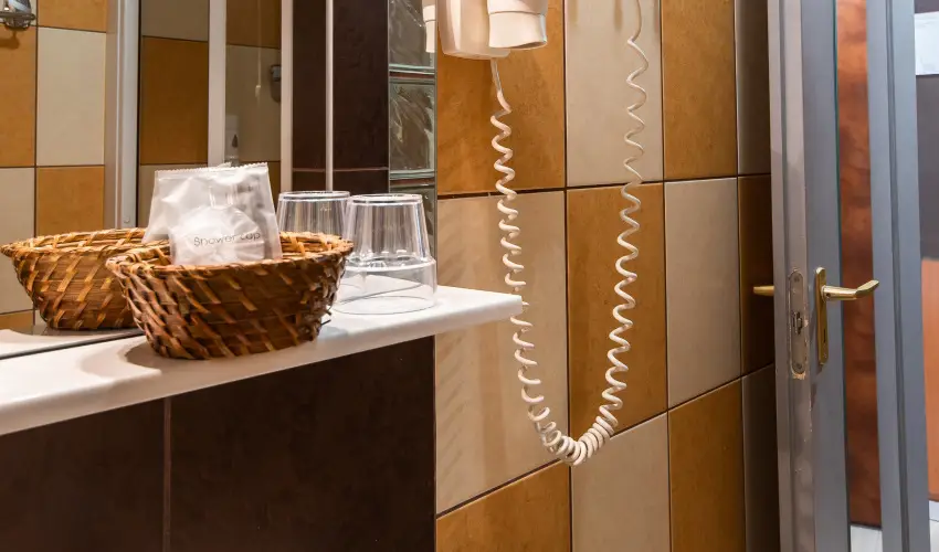 Nyerges Hotel Term�l Monor - H�sv�t 