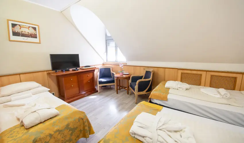 Nyerges Hotel Term�l Monor - H�sv�t 