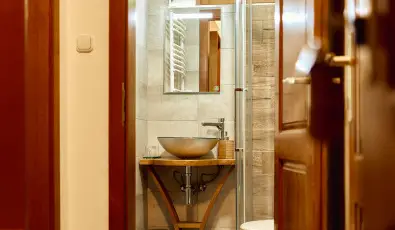 ko-Park Panzi Szarvask