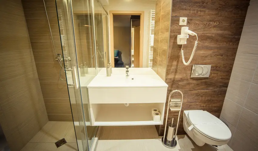 Onyx Luxury Srvr Srvr - Hsvt (min. 2 j)