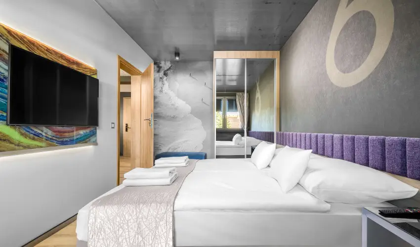 Onyx Luxury Srvr Srvr - Hsvt (min. 2 j)