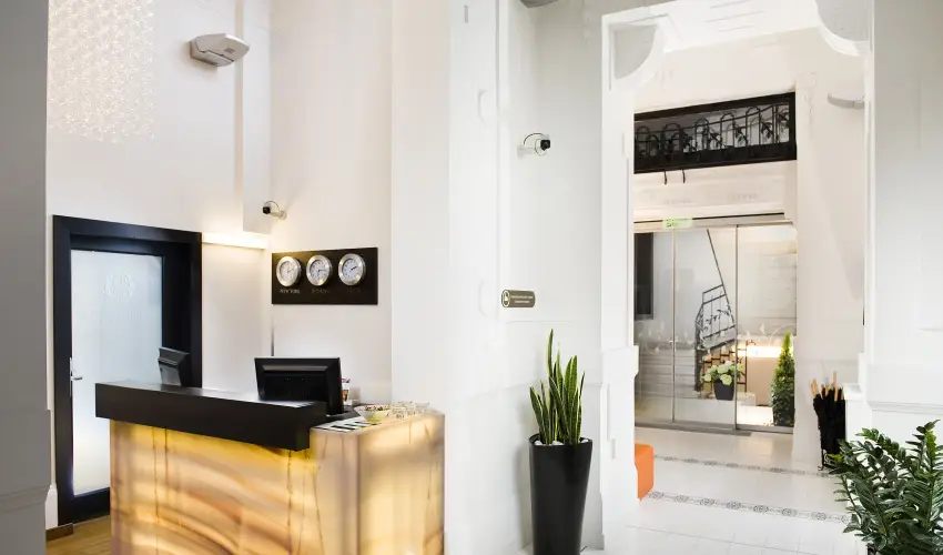 Opera Garden Hotel & Apartments Budapest - Hsvt - teljes elrefizetssel (min. 2 j)