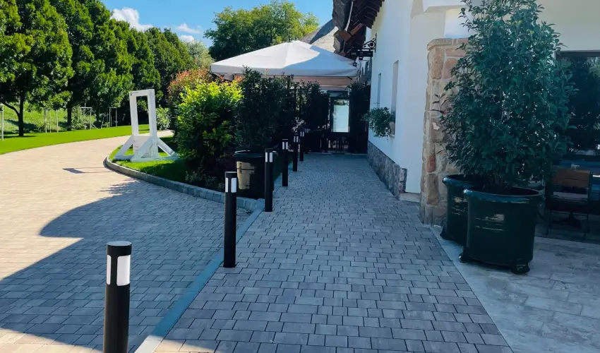 reg Halsz tterem s Fogad Tt - Hsvt 