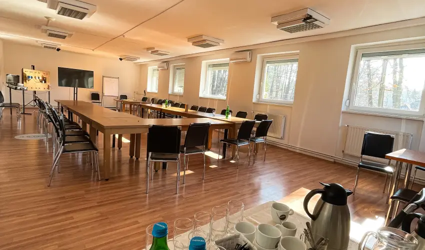 reg-t Hotel Tata - Hsvt 