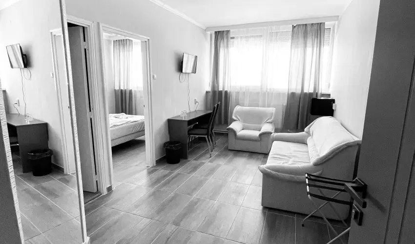 �reg-t� Hotel Tata - H�sv�t 