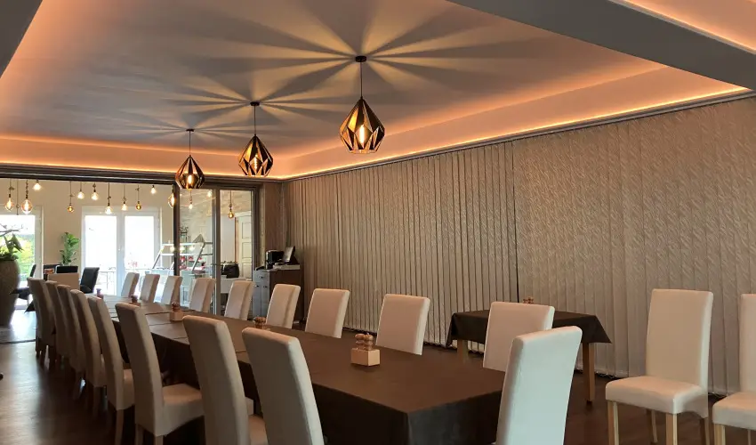 reg-t Hotel Tata - Hsvt 