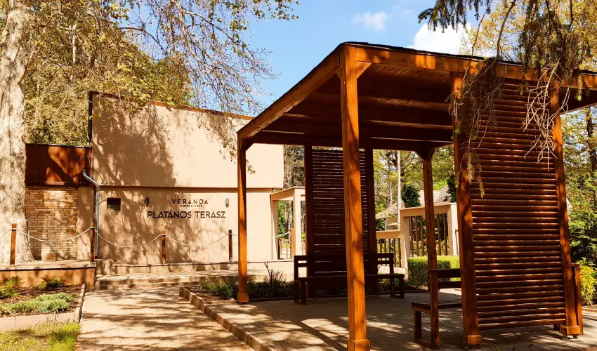 reg-t Hotel Tata - Hsvt 