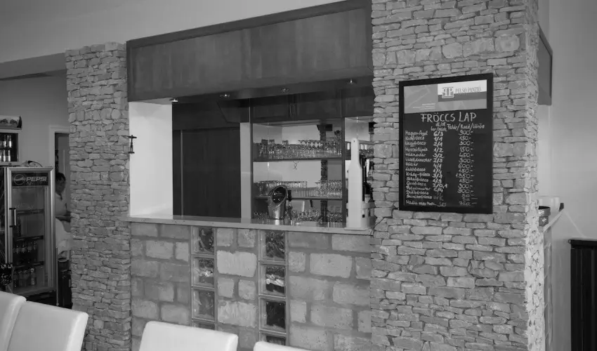 Pelso Panzi� Balatonm�riaf�rd� - H�sv�t - teljes el�refizet�ssel