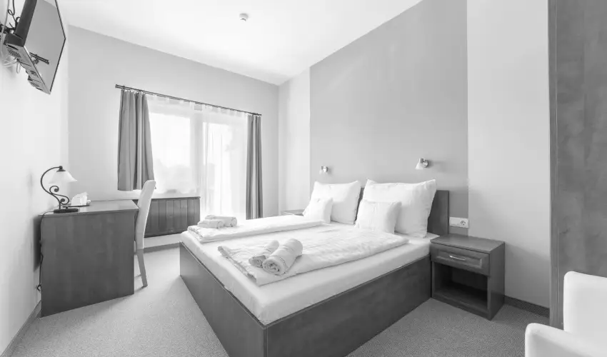 Pelso Panzi� Balatonm�riaf�rd� - H�sv�t - teljes el�refizet�ssel