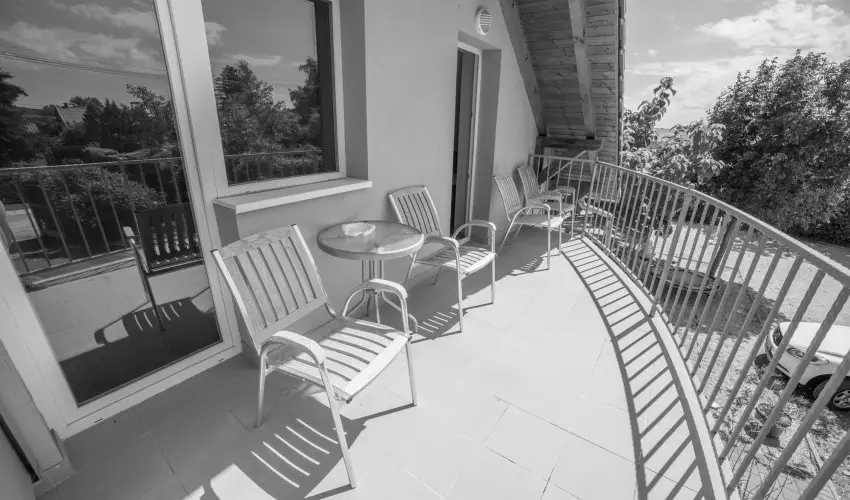 Pelso Panzi� Balatonm�riaf�rd� - H�sv�t - teljes el�refizet�ssel