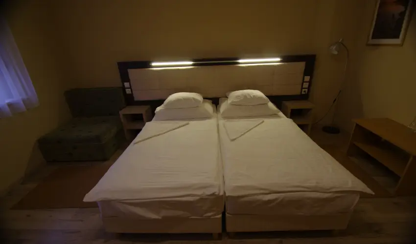 Hotel Vad�szk�rt Sz�kesfeh�rv�r - H�sv�t