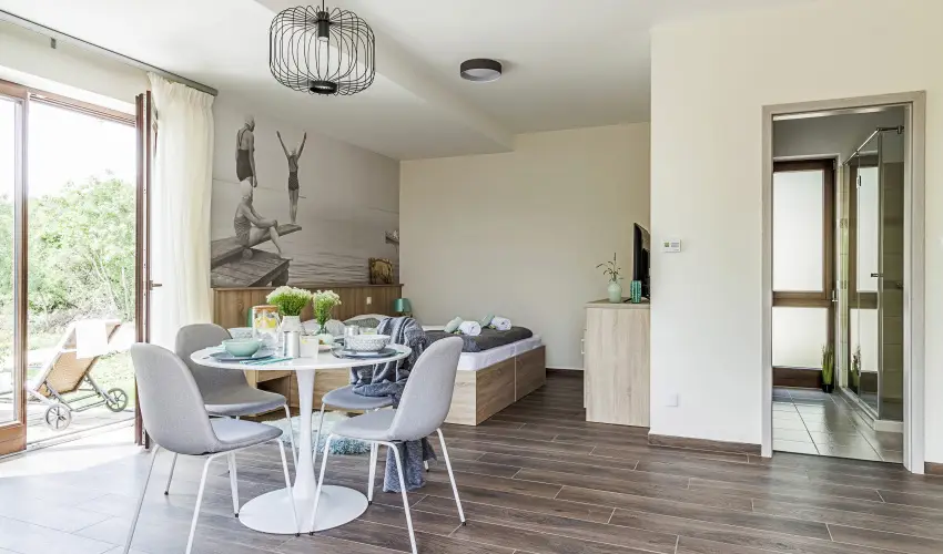 Pilger Vend�gh�z Tihany - H�sv�t (min. 2 �j)