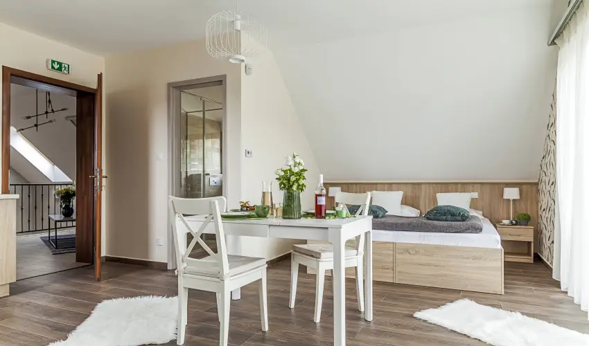 Pilger Vend�gh�z Tihany - H�sv�t (min. 2 �j)