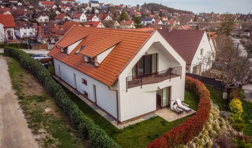 Pilger Vend�gh�z Tihany - H�sv�t (min. 2 �j)