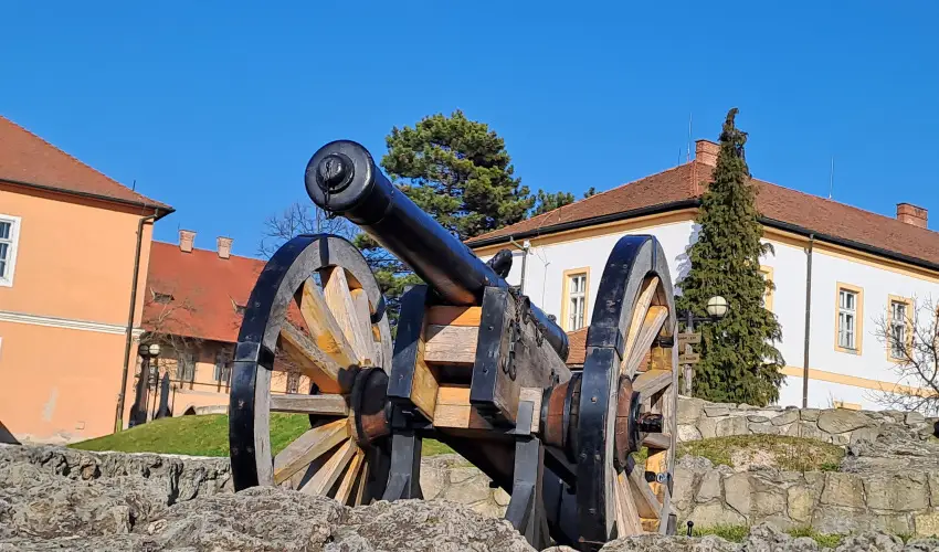 Pitypang Apartman Eger - Hsvt