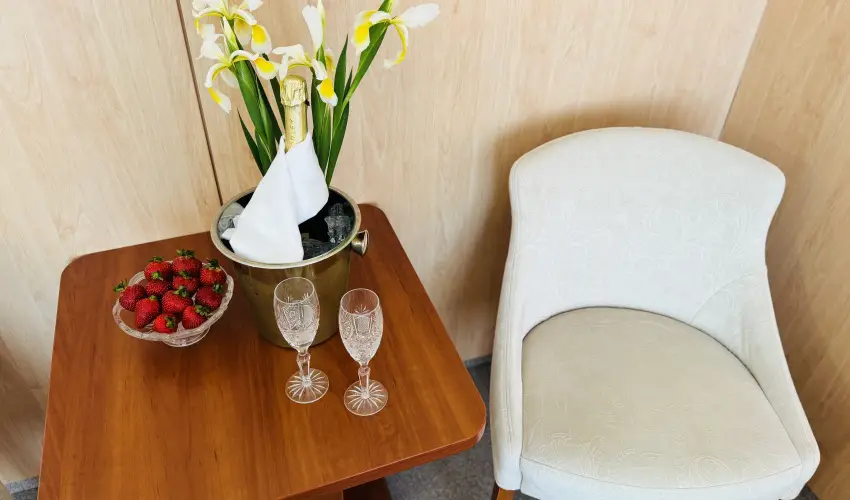 Pl�za Hotel Gyula Gyula - H�sv�t (min. 3 �j)