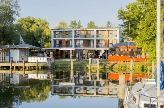 Port �tterem & Panzi� - H�sv�t