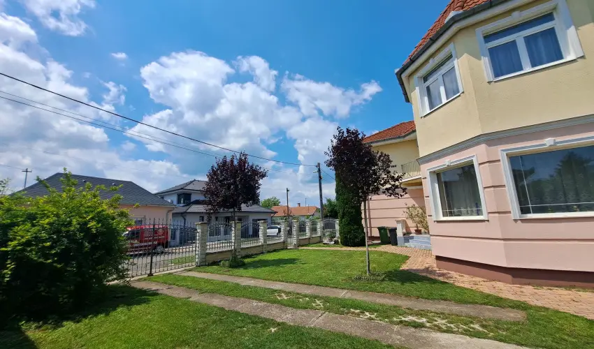 Prima Villa 2 Hajdszoboszl - Hsvt