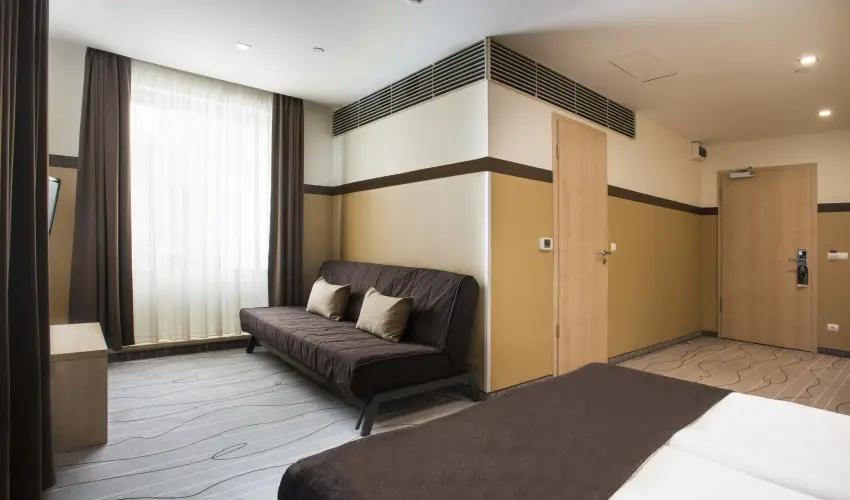 Promenade City Hotel Budapest - Hsvt - teljes elrefizetssel