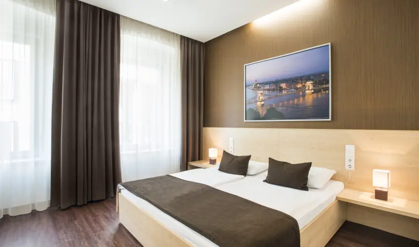 Promenade City Hotel Budapest - Hsvt - teljes elrefizetssel