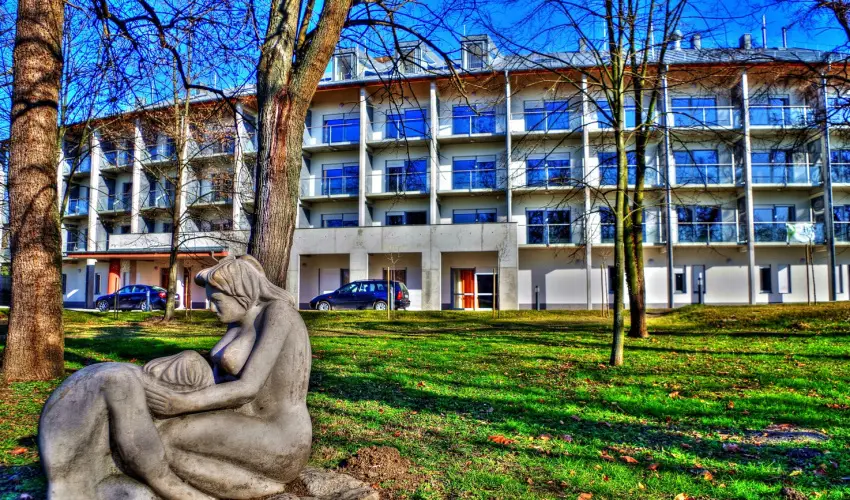 Harknyi Psoriasis Centrum Harkny - Hsvt (min. 2 j)