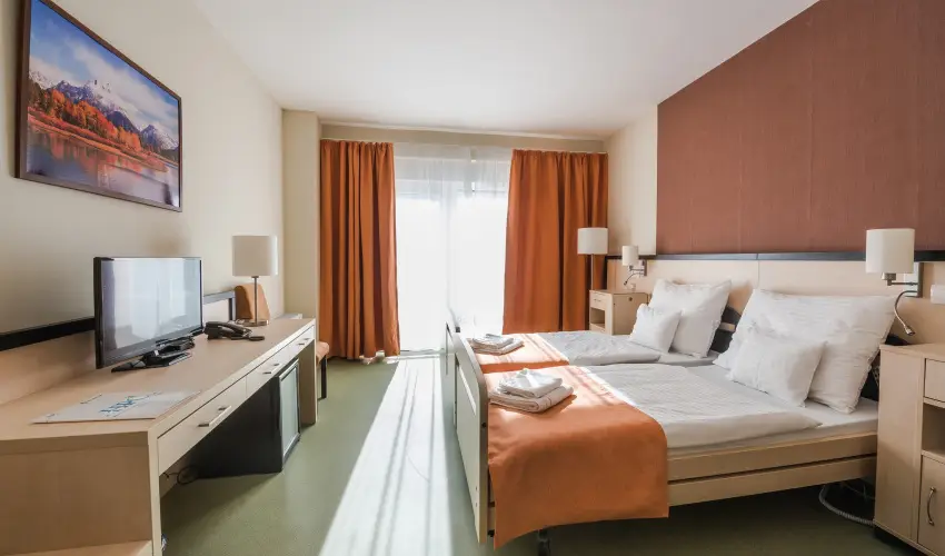 Harknyi Psoriasis Centrum Harkny - Hsvt (min. 2 j)