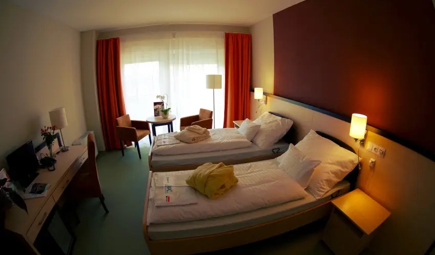 Harknyi Psoriasis Centrum Harkny - Hsvt (min. 2 j)