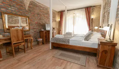 Puchner Kast�lysz�ll� Bikal