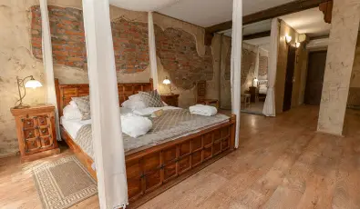 Puchner Kast�lysz�ll� Bikal