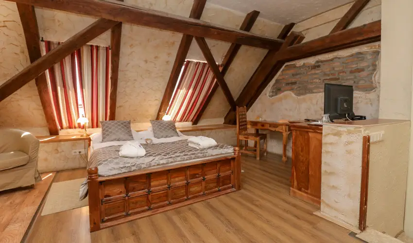 Puchner Kast�lysz�ll� Bikal - H�sv�t (min. 2 �j)