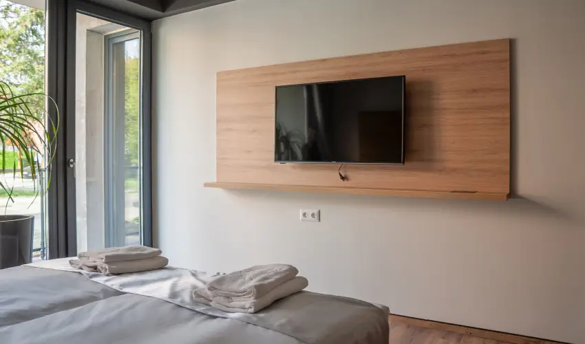 R31 Residence S�rv�r - H�sv�t (min. 2 �j)